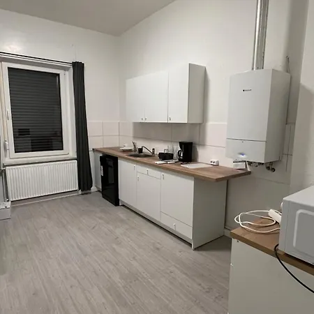 아파트 Monteurhome24 - Moderne In