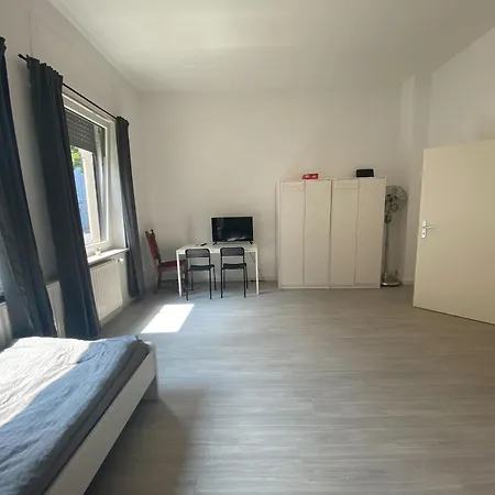 아파트 Monteurhome24 - Moderne In