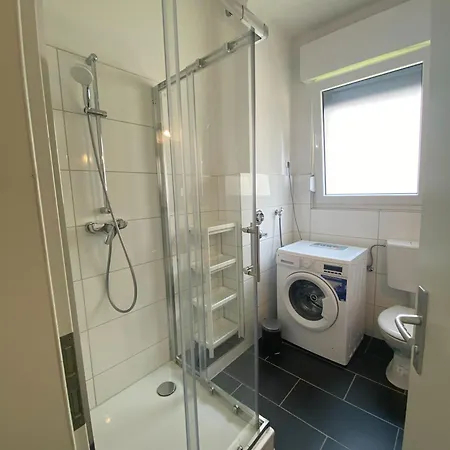 Monteurhome24 - Moderne In